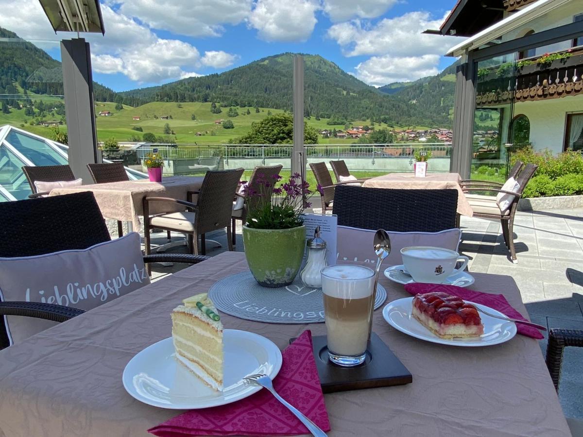 Wohlfuehlhotel Berwanger Hof Obermaiselstein Dış mekan fotoğraf